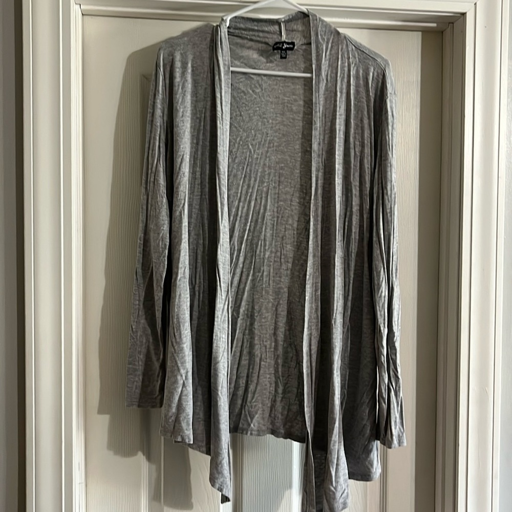 4/$12 All Yours Light Gray Open Front Sweater